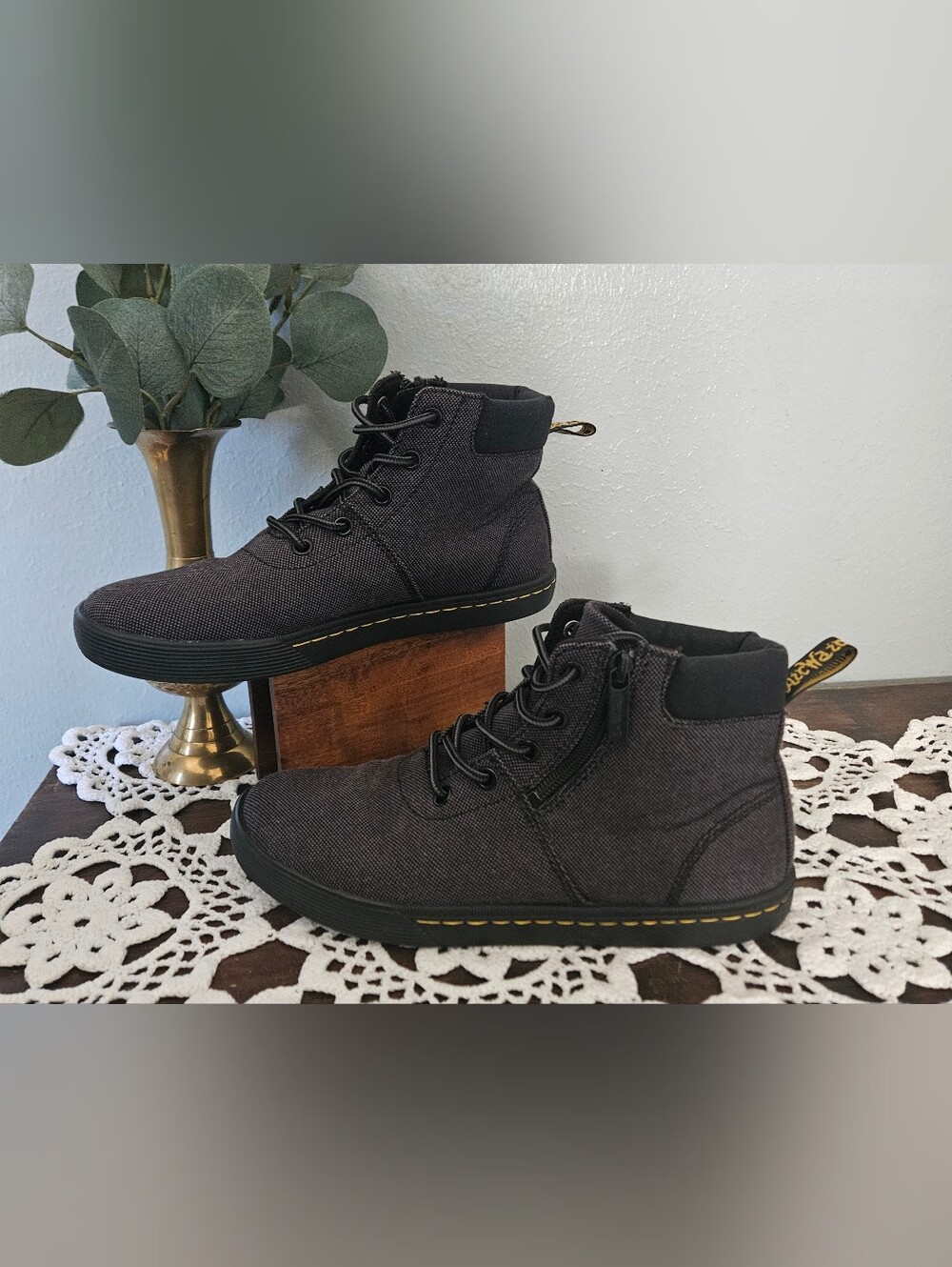 Dr. Martens Maegley High Top Canvas Boots with Side Zip Size 7